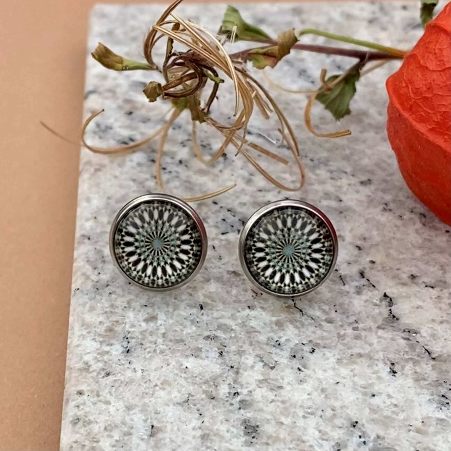 Ohrstecker "Hypnose"