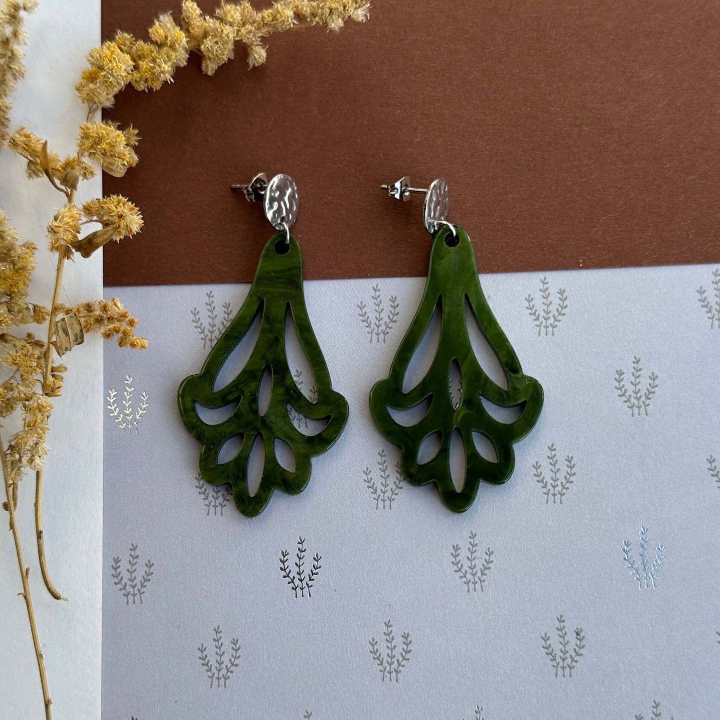 Ohrringe „Tropfen Fichtengrün“