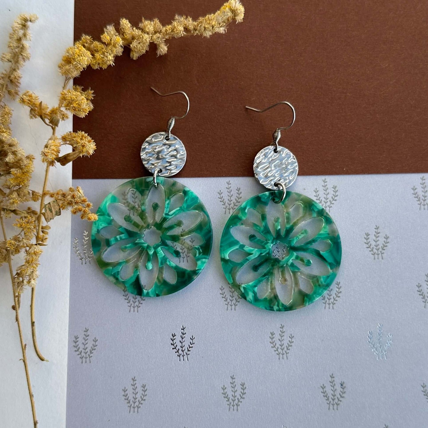 Ohrringe „Blume Smaragdgrün“